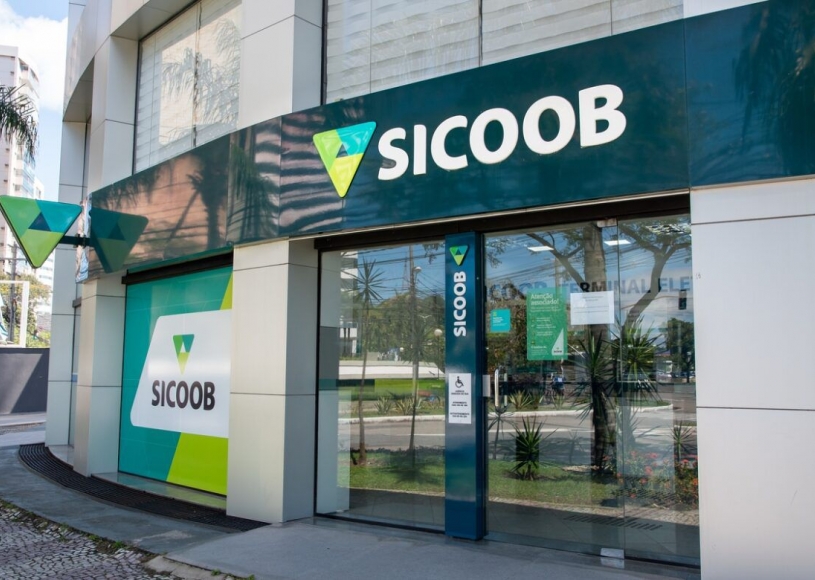 Sicoob impulsiona o desenvolvimento de comunidades com a expansão de pontos de atendimento